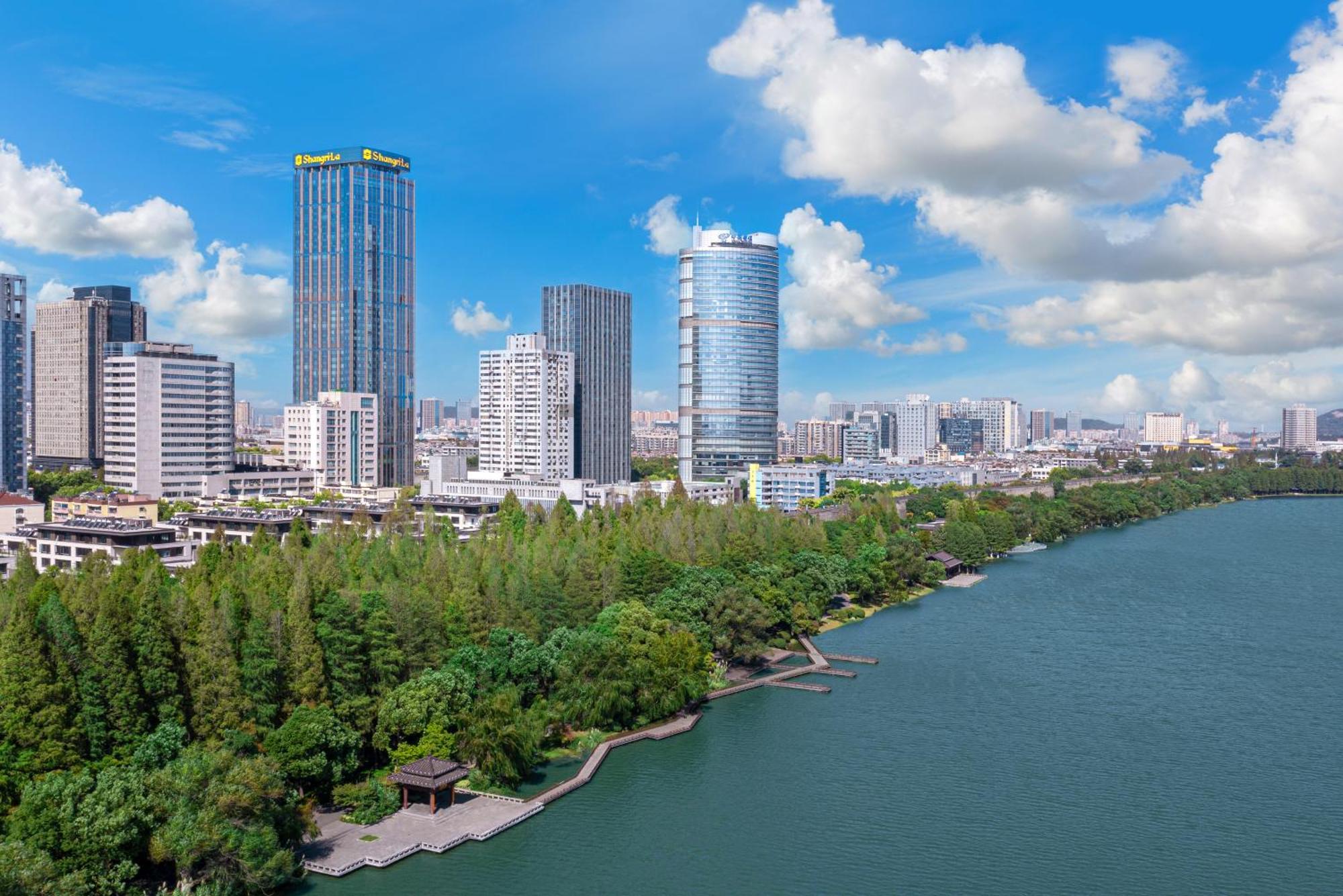 Shangri-la Nanjing 5* Нанкин