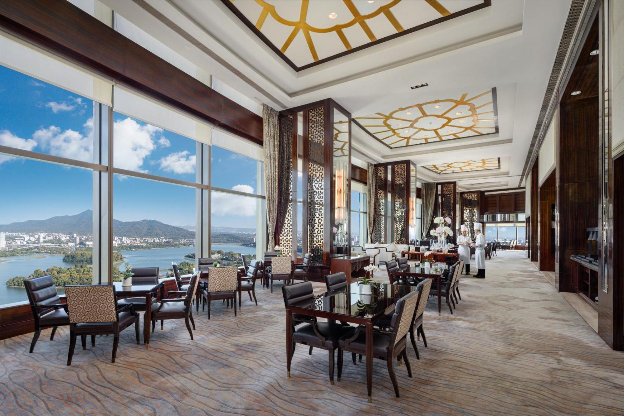 Shangri-la Nanjing Отель Нанкин