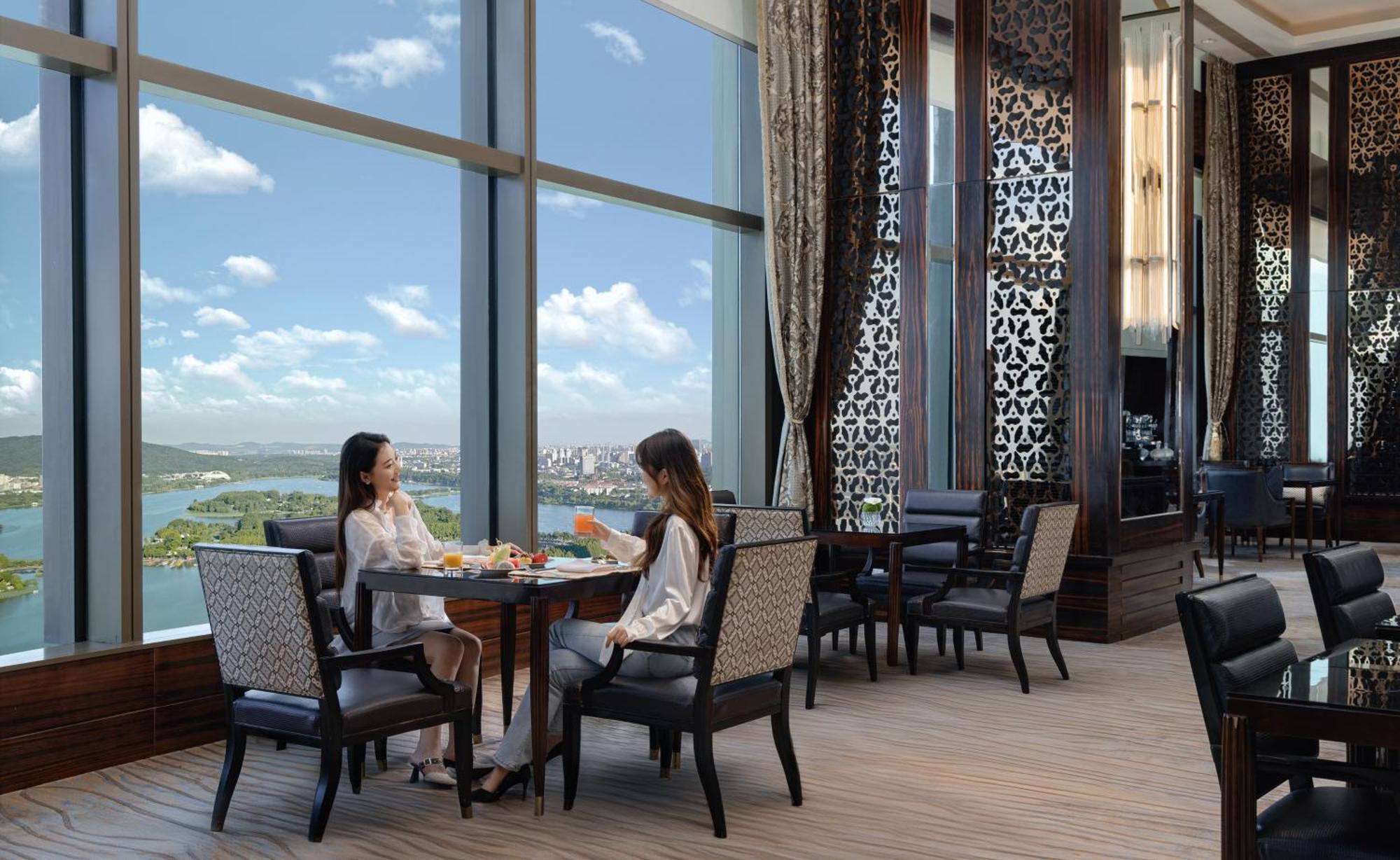 Shangri-la Nanjing Отель