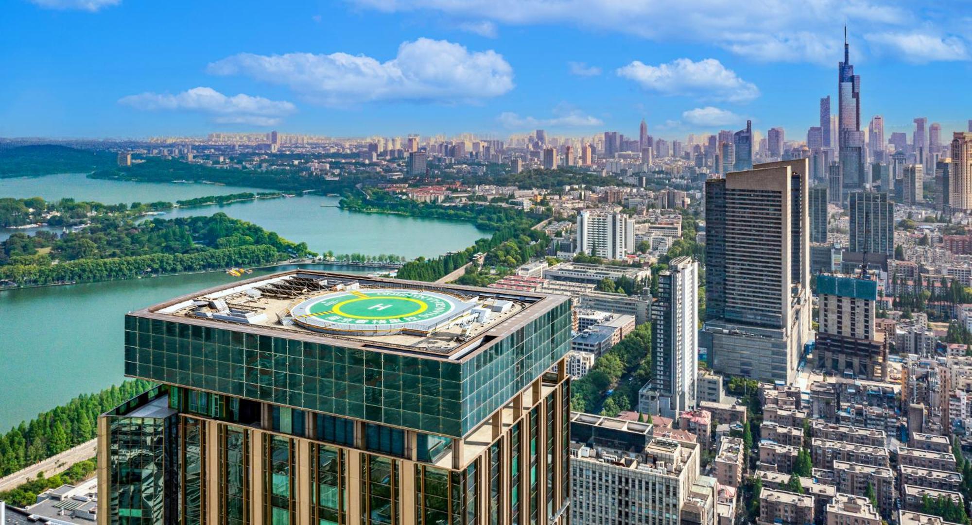 Shangri-la Nanjing 5*