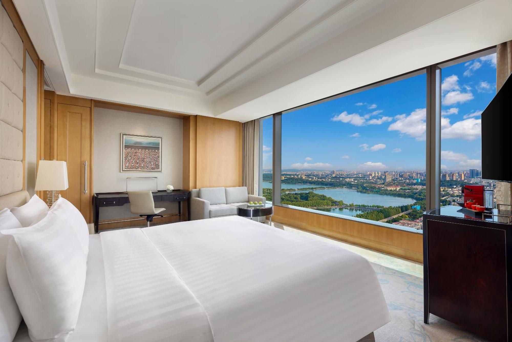 Отель Shangri-la Nanjing Нанкин